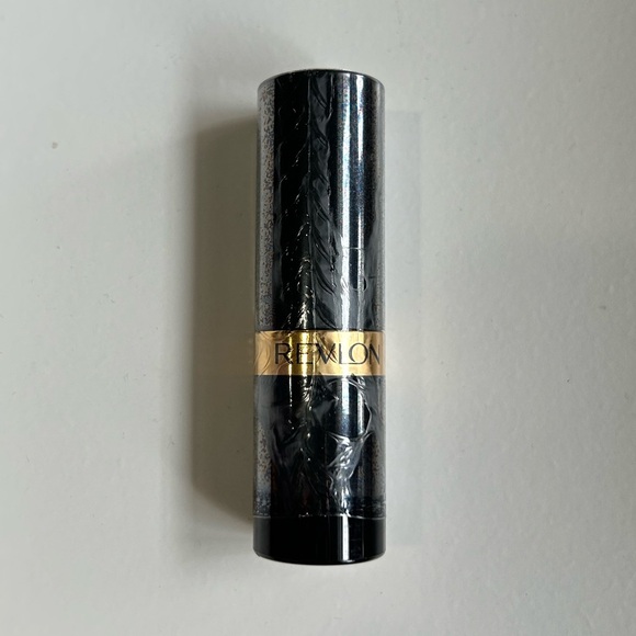 NWT Revlon Super Lustrous Lipstick in Pearl Finish in Color 812 Porto Please - Picture 4 of 9